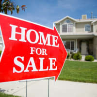 Buying a Hot House? Local Brokerage Offers 10 Tips For Bidding War Success