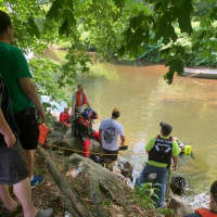 <p>The body of a 33-year-old man who drowned in the Ramapo River was recovered by first responders.</p>