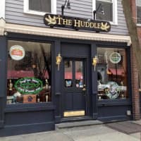 <p>The Huddle in Sleepy Hollow has seven TV&#x27;s for game watching.</p>
