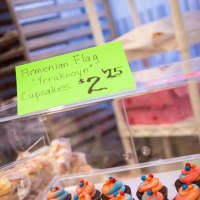 <p>A vendor got crafty with these Armenian flag cupcakes.</p>