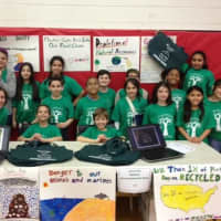 <p>The Lyncrest Elementary School Environmental Team says no to plastic at the fourth annual Green Fair.</p>