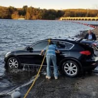 <p>The car is successfully pulled from Lake Zoar by a towing company.</p>