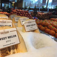 <p>Sweet melon, persimmons and more.</p>