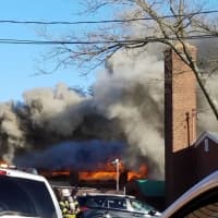 <p>Firefighters contained the flames to five units.</p>