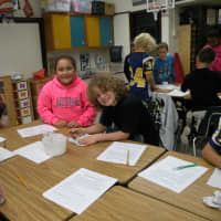 <p>Students at Fulmar Road School are enthusiastic about the Science 21 curriculum.</p>