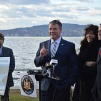 Pace Environmentalists Charge Coast Guard With Breaking Hudson Ordinances