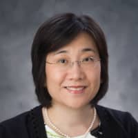 <p>Dr. Elizabeth Ng.</p>