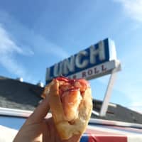 <p>Lobster Roll AKA Lunch in Amagansett</p>