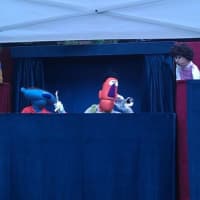 <p>Hourly puppet shows are among the many activities for children.</p>