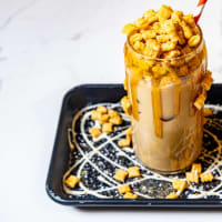 <p>Cap&#x27;n Crunch Cereal Latte</p>