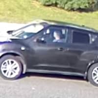<p>Another view of the Nissan Juke believed to be used by home-invasion robbers.</p>