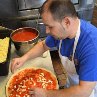 <p>Lunchtime at Toscana Pizza in Allendale.</p>