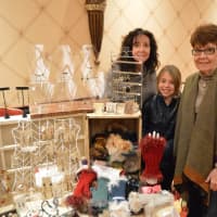 <p>Vendors show off their wares at the craft fair at the Trumbull Marriott.</p>