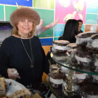 <p>Vendors dish up treats at the Chocolate Expo.</p>