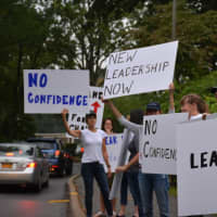 <p>Parents in Chappaqua rallied early Monday morning to call for the departure of schools Superintendent Lyn McKay over her handling of a sex-abuse case involving a former high school drama teacher.</p>