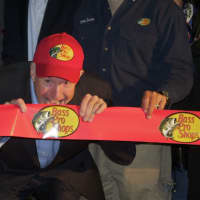 <p>Mayor Bill Finch has a little fun at the ribbon cutting. </p>