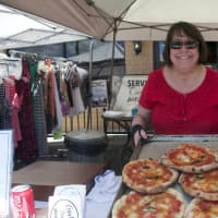 <p>Vendors dish up treats for big crowds at the 14th annual Georgetown Day Festival on Sunday.</p>