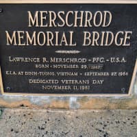 <p>Plaque on the Main Street bridge in New Milford.</p>