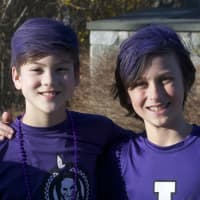 <p>Young John Jay fans show their colors.</p>