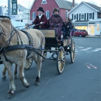 <p>A horse-drawn carriage made its way around the streets of Westport.</p>
