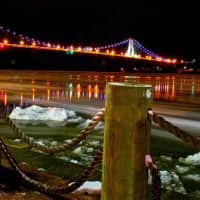<p>Great winter views of the Hudson River, the Mid-Hudson Bridge, and Walkway over the Hudson can be seen from the Poughkeepsie waterfront.</p>