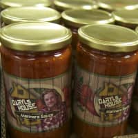 <p>Vinny&#x27;s Deli&#x27;s own Marinara Sauce - so good Daryl Hall chose it to be served at his Daryl&#x27;s House Club.</p>
