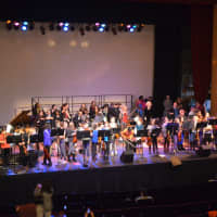 <p>String musicians from Hendrick Hudson’s three elementary schools took to the stage with the Daisy Jopling Band during the band’s recent holiday show at the Paramount Hudson Valley.</p>