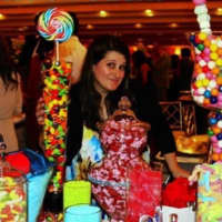 <p>Lilly Teich, a mom of two from Armonk, launched Dive in Sweets in 2014, hoping to provide that &quot;wow factor&quot; at everything from fundraisers to weddings to birthday parties.</p>