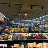 <p>Inside the new Foodtown of Valley Cottage.</p>