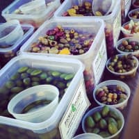 <p>So many olives...</p>