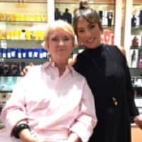 <p>Maureen Abrams, a member of Gramatan Village, gets a free makeover from cosmetics artist, Lisa Galdi, at a recent event in Bronxville.</p>