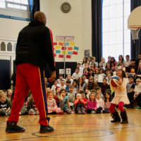 <p>&quot;Big Mike&quot; of the Harlem Wizards, pictured during a visit at Katonah Elementary School.</p>