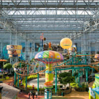 <p>Here&#x27;s a wider view of Minnesota&#x27;s Nickelodeon Universe.</p>