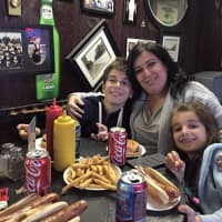 <p>Happy customers at Hiram&#x27;s Roadstand in Fort Lee.</p>