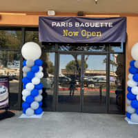 <p>Paris Baguette opened at 924 Old Country Road in Garden City</p>