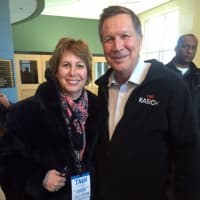 <p>WGCH host Lisa Wexler with Republican presidential contender and Ohio Gov. John Kasich.</p>