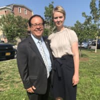 <p>Who is that state Assemblyman endorsing a &quot;Sex And The City&quot; star for New York governor? Democrat Tom Abinanti of Pleasantville with Cynthia Nixon.</p>