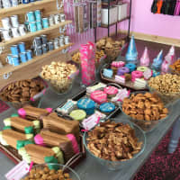 <p>The interior of a Woof Bakery.</p>