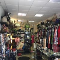 <p>Browse Consignment</p>