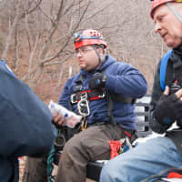 <p>Hiker needs rescue from Hook Mountain</p>