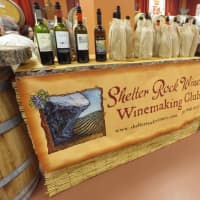 <p>Casa Petretta Cellars Wines won all three competitions during Shelter Rock&#x27;s Wines of the World tasting event last week. Casa Petretta Cellars is produced by Giovanni Petretta and is the sister company of Shelter Rock Winery.</p>