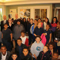 <p>Fifth grade students from Barnum School in Bridgeport enjoy history at the Museum. A new partnership between Bankwell and the museum will reduce admission costs for school field trips.</p>