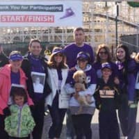 <p>Liz Tatarka [second from left] of New Rochelle with Team &quot;Mike&quot; at The Lustgarten Foundation’s Westchester Pancreatic Cancer Research Walk at Rye Playland Park.</p>