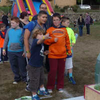 <p>The ring toss provided a serious challenge to students at the fest. </p>