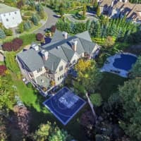 <p>Patrick Ewing&#x27;s Cresskill estate features a basketball court and pool.</p>