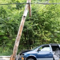 <p>The utility pole stayed up after the accident.</p>