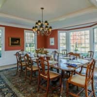 <p>A spacious dining room has been known to seat as many as 30 guests.</p>