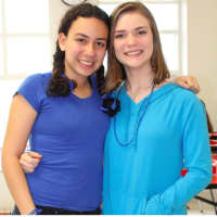 <p>Students show their support for World Autism Day by wearing blue.</p>
