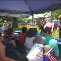 <p>Many people attend the &quot;Eat Smart, Live Strong&quot; program at the Danbury Farmers&#x27; Market on Saturday.</p>