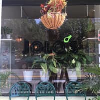 <p>Jolo&#x27;s Kitchen has expanded to include a gallery in its second New Rochelle location.</p>